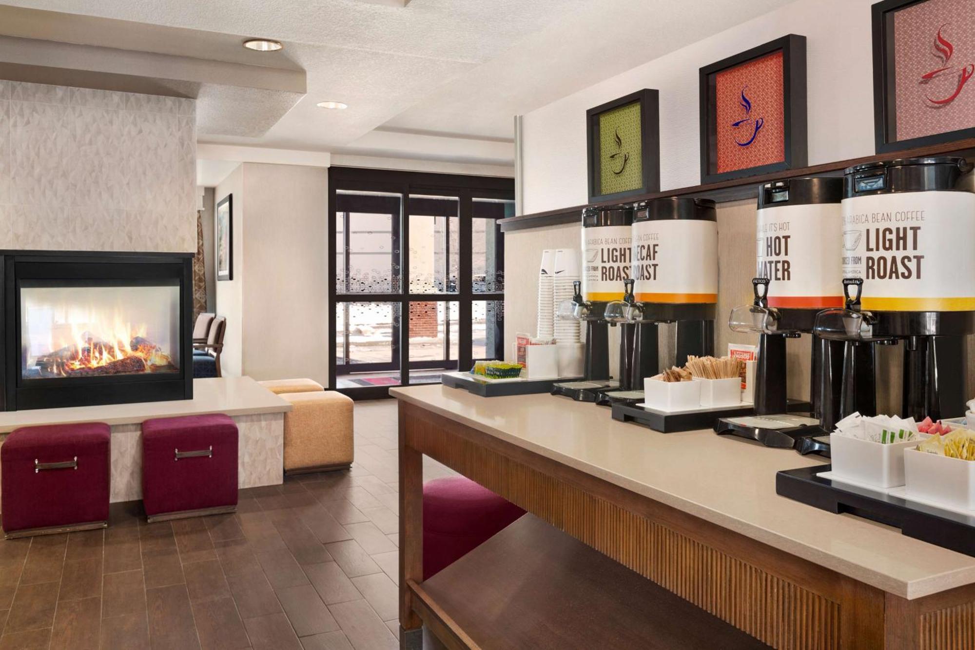 Hampton Inn Denver-West/Golden Bagian luar foto
